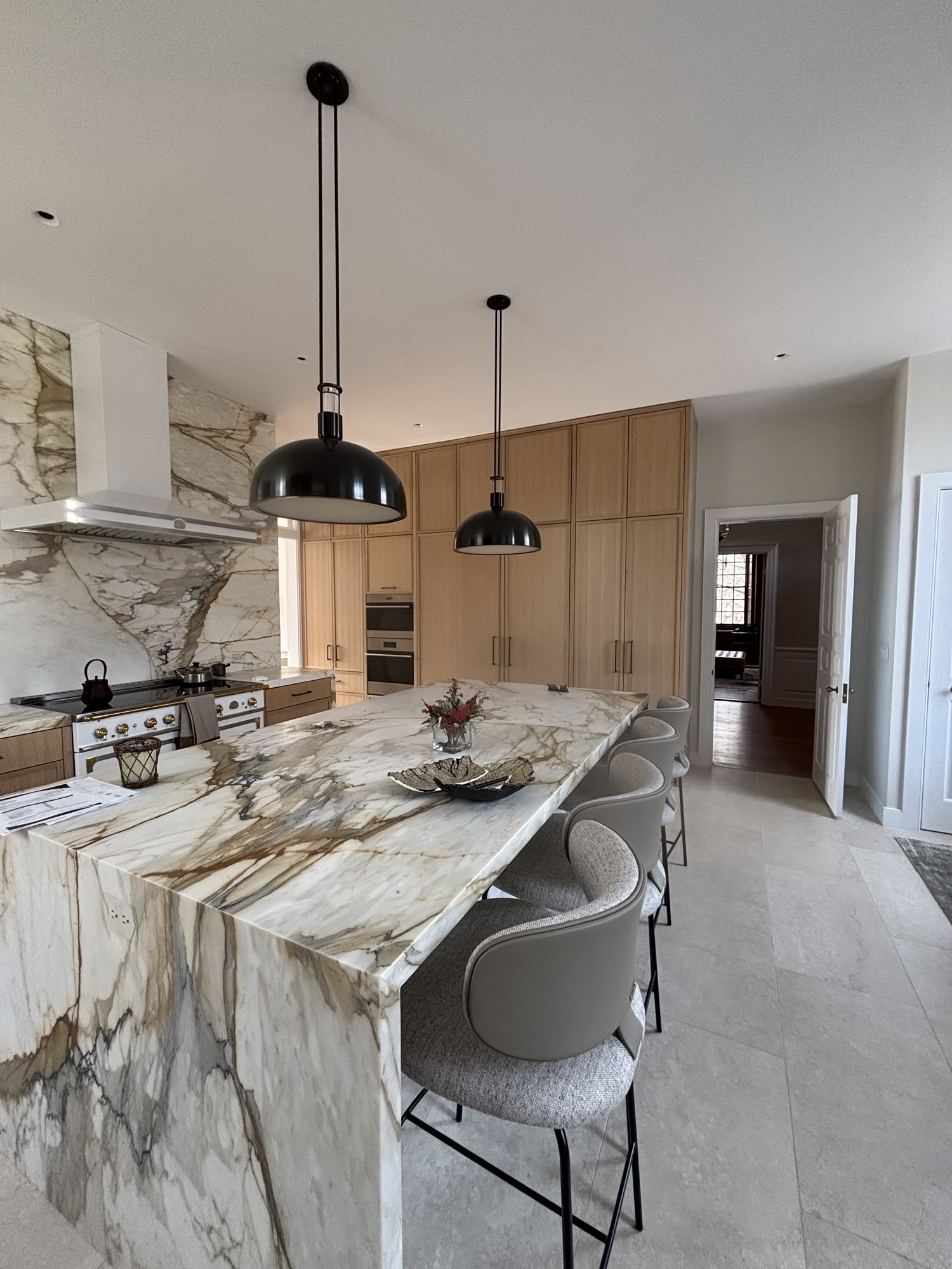 Windhill+Co-Builders-Coolidge-Point-Pantry-Manchester-by-the-Sea-MA